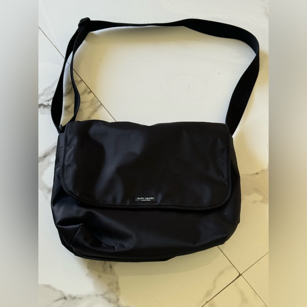 Kate spade messanger bag
